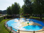 Aire de jeux d'eau au camping des Pêches du Landeron