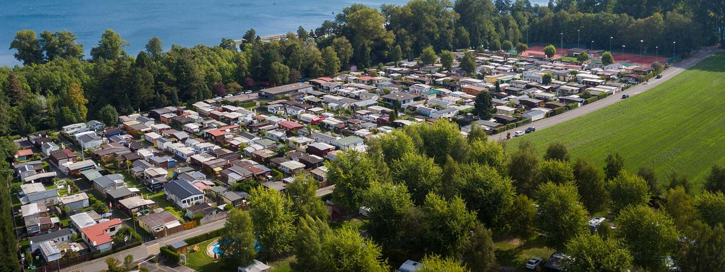 Zone résidentielle du camping des Pêches du Landeron